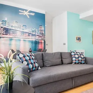 -malagasunapts- Modern Citycentre Pool&parking Appartement Málaga